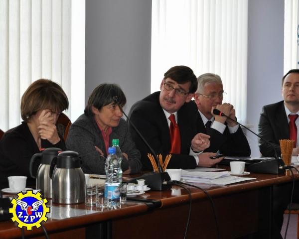 2010-03-25 - zespol_trojstronny